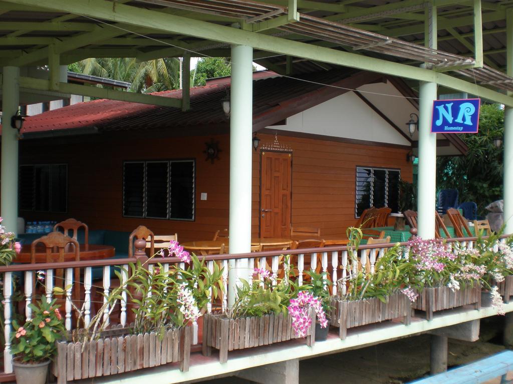 Nr Homestay Amphawa Room photo